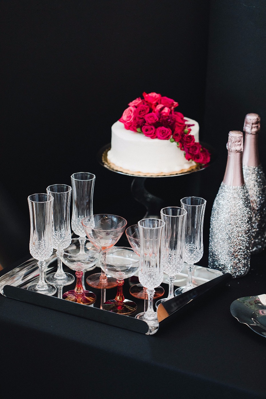 tray with Champagne flutes on it