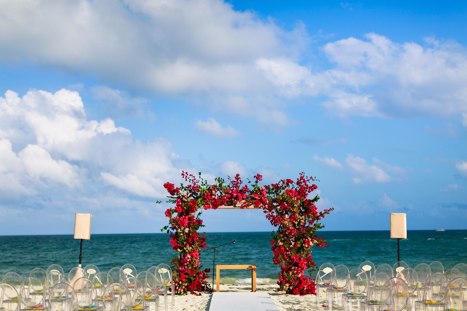 Beautiful seaside ceremony