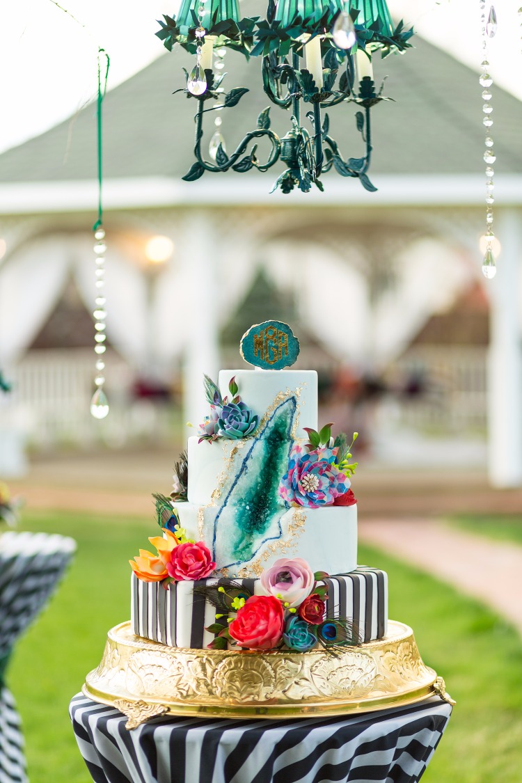 Vibrant Wedding Ideas With A Hint Of Boho Glamour