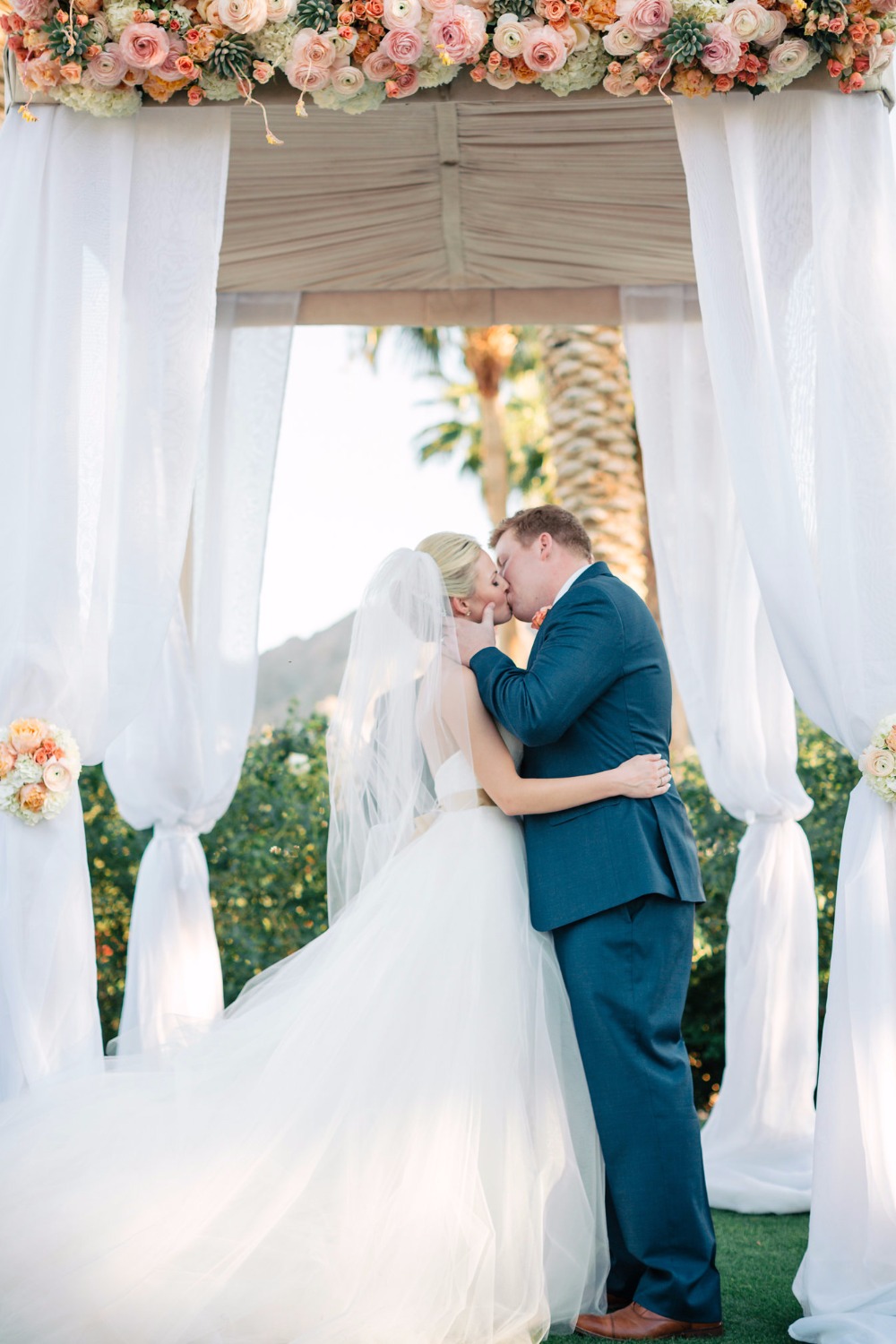 indian-wells-resort-weddings-with-a-view