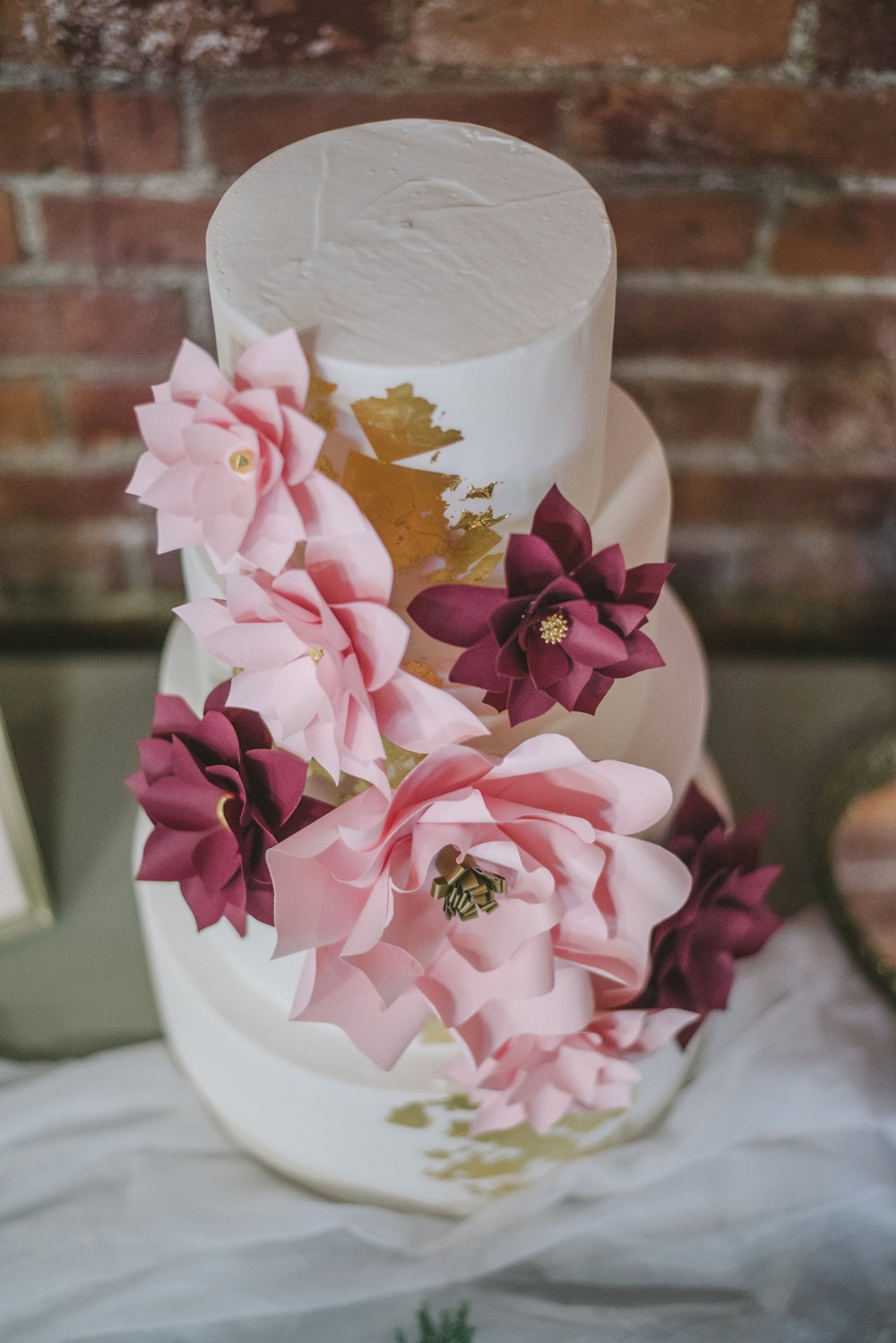 pinkandburgundypaperflowerweddingideas26