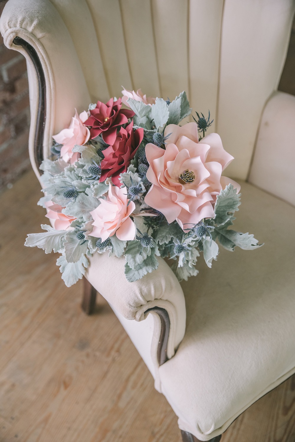 pinkandburgundypaperflowerweddingideas80