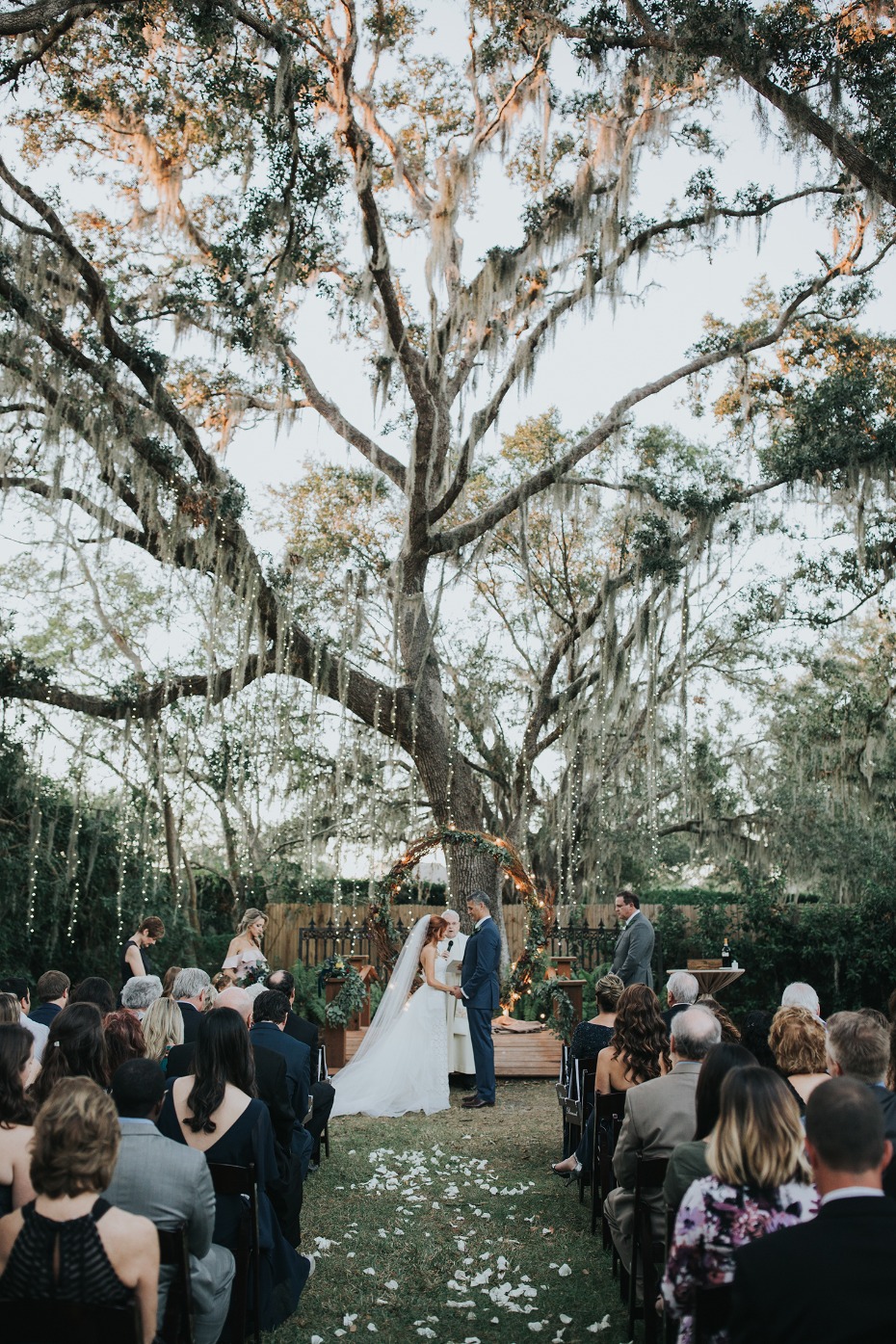 saying i do outside