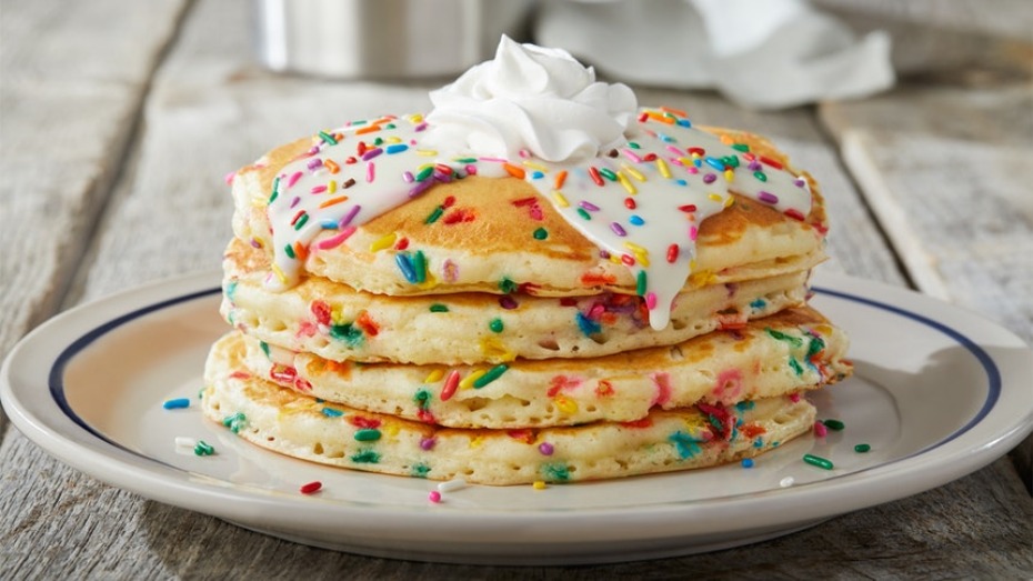 How to get free IHOP pancakes today 