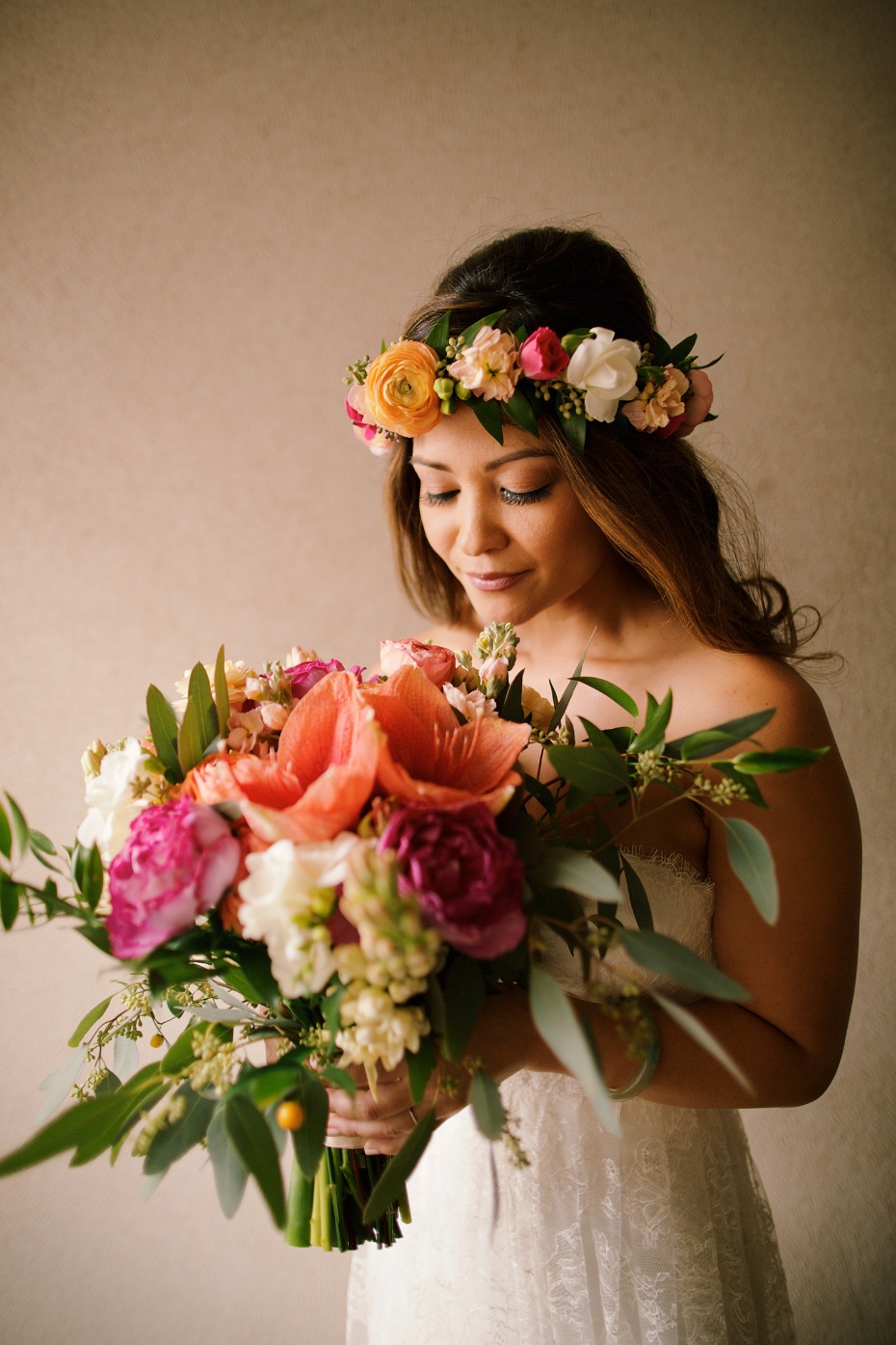 tropical Hawaiian bridal style