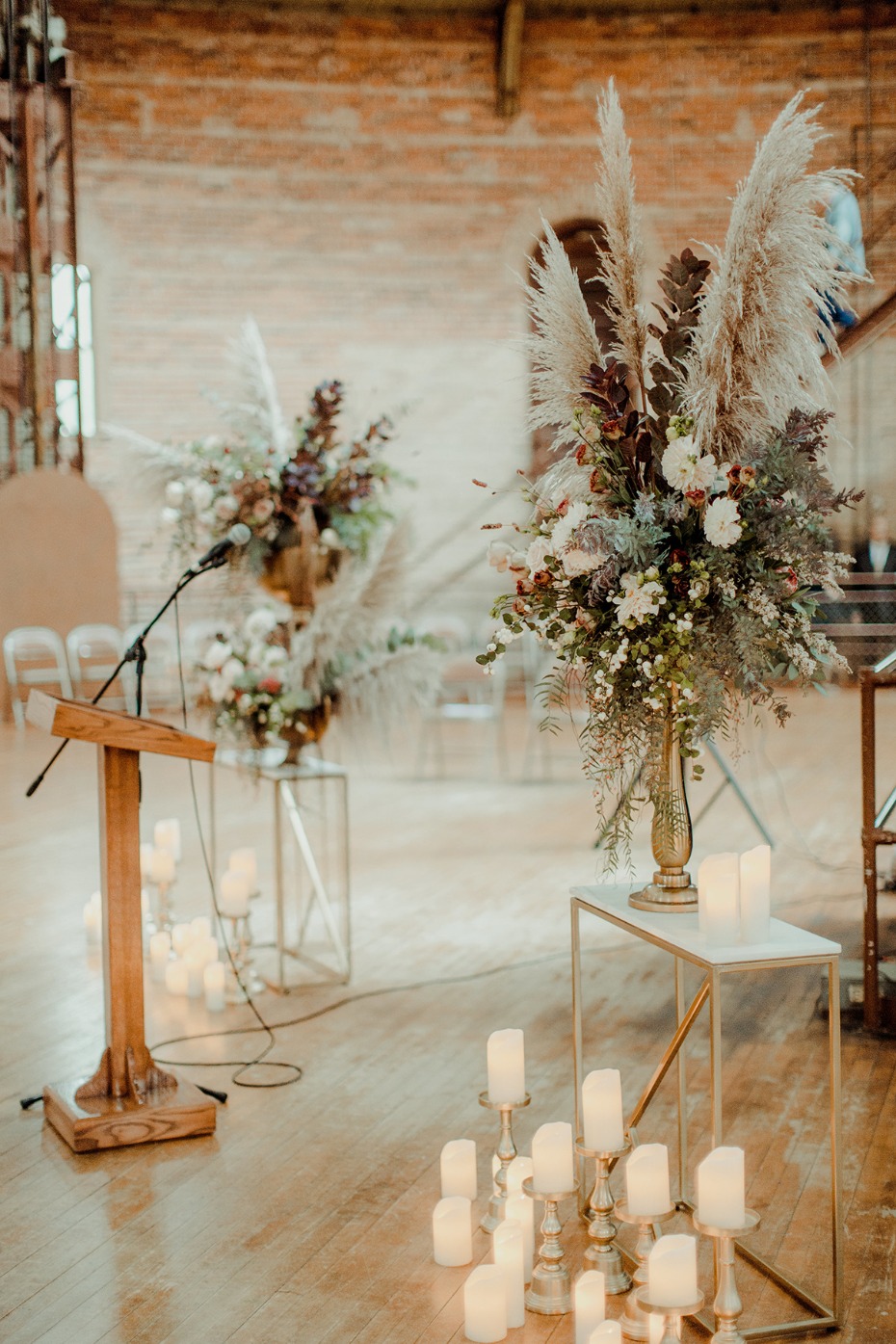 glowing wedding ceremony decor