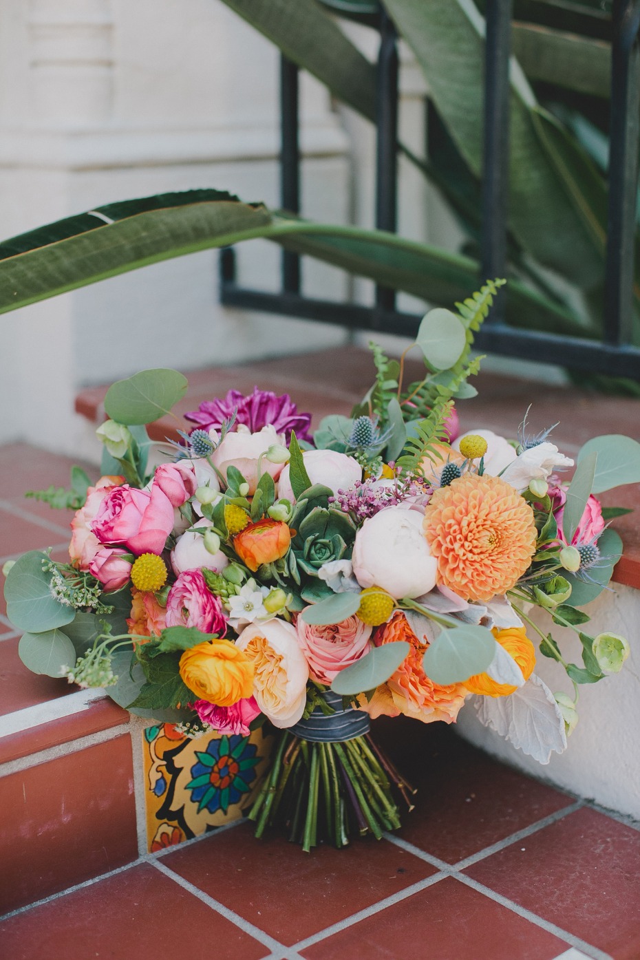 bright and bold wedding bouquet for your summer wedding