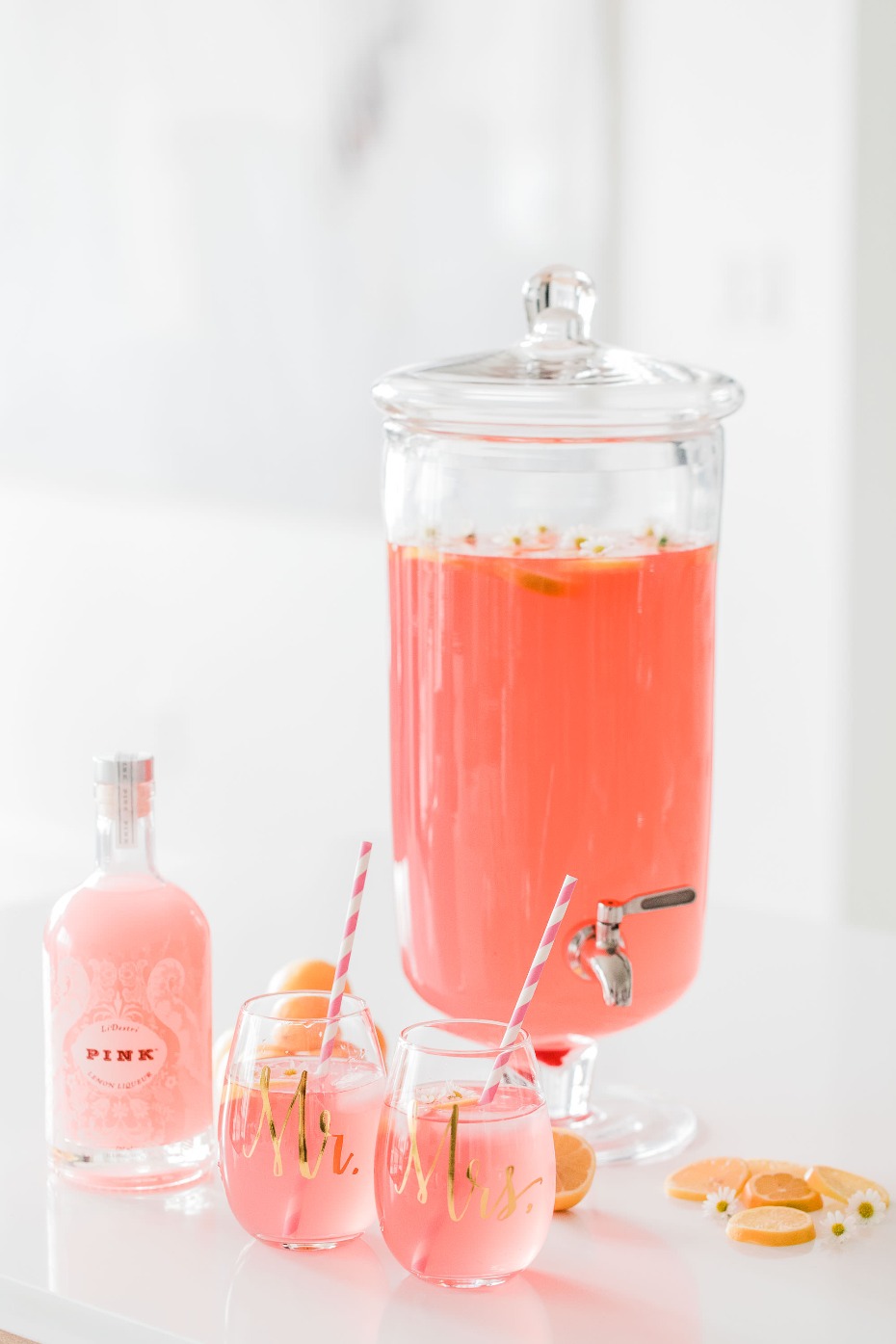 Big Batch Wedding Cocktail Ideas from LiDestri Pink Lemon Liqueur
