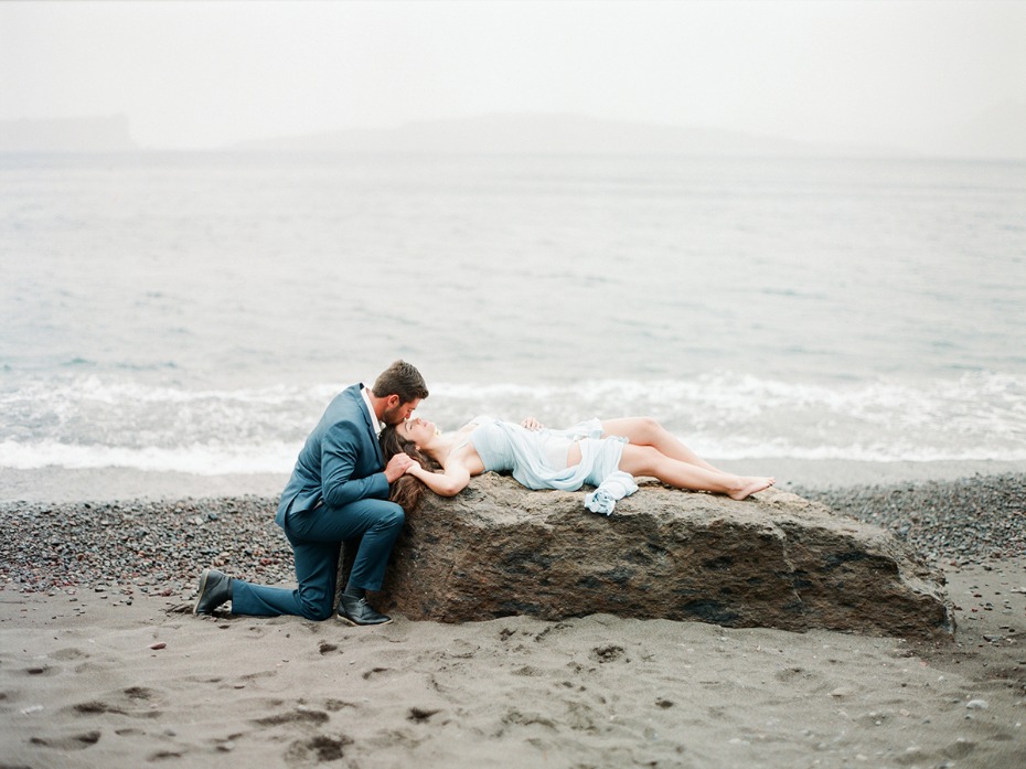 beach wedding couple