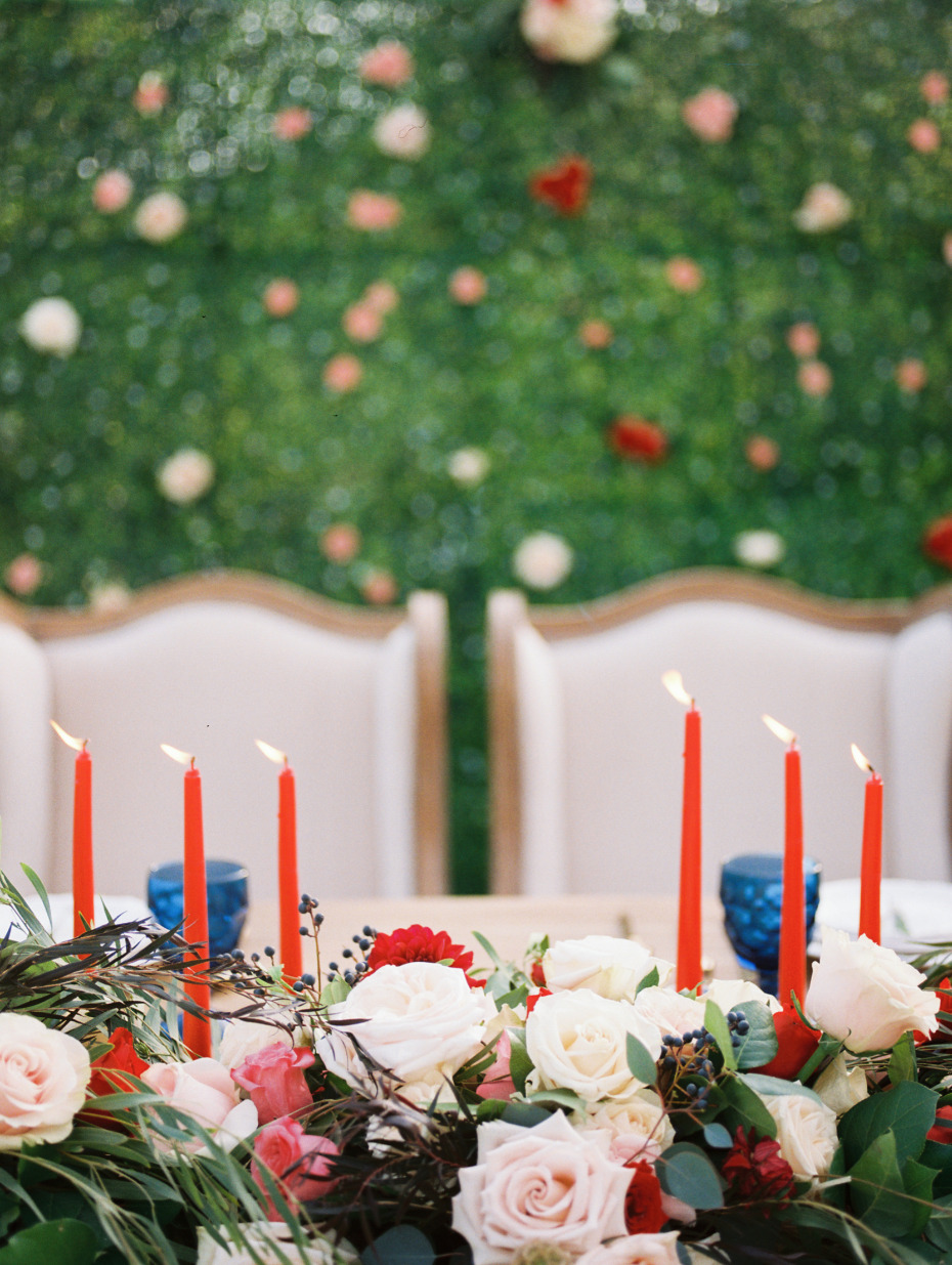 Red and blush sweetheart table