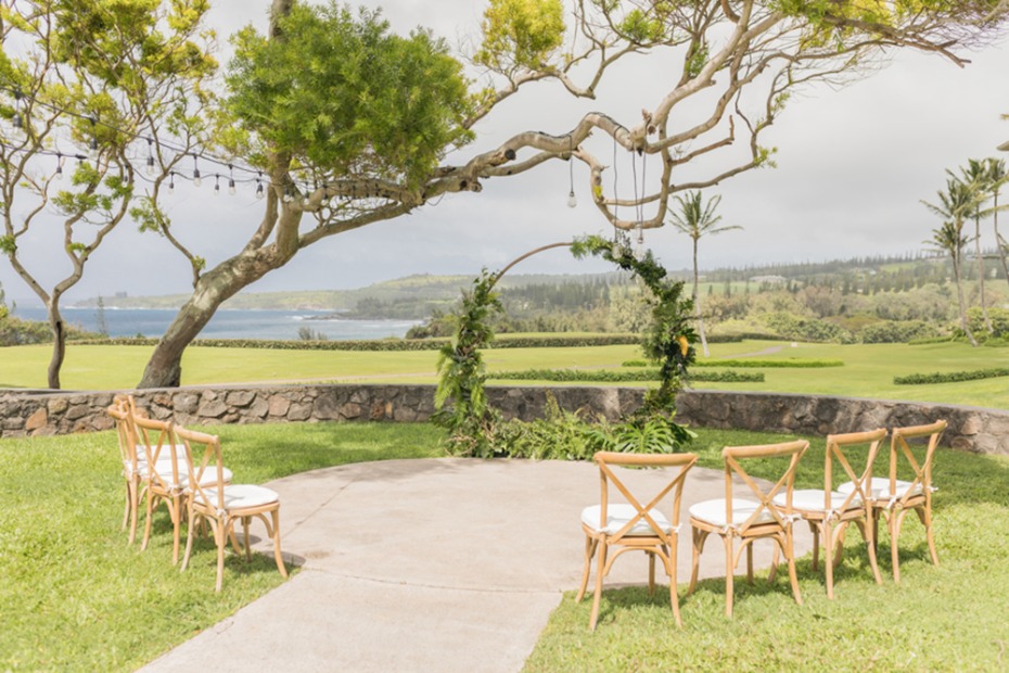 outdoor wedding ceremony