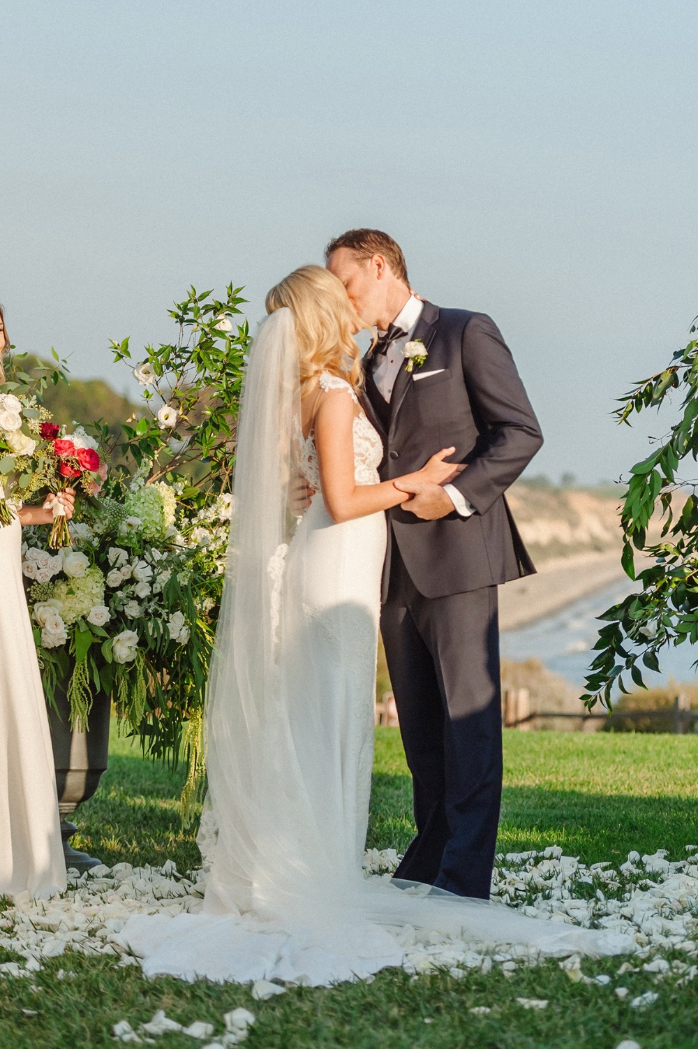 this-pink-and-gold-sunset-wedding-in