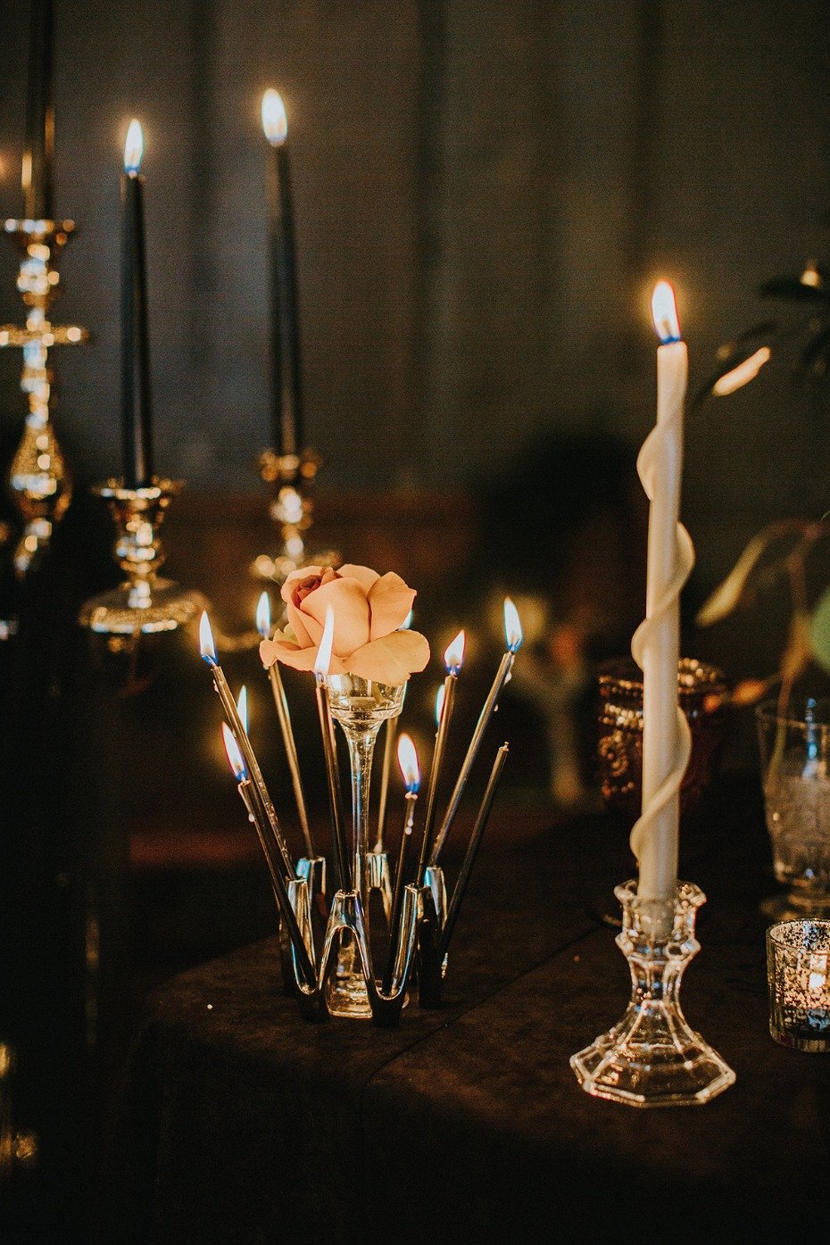 How To Have A Dark And Dramatic Themed Wedding