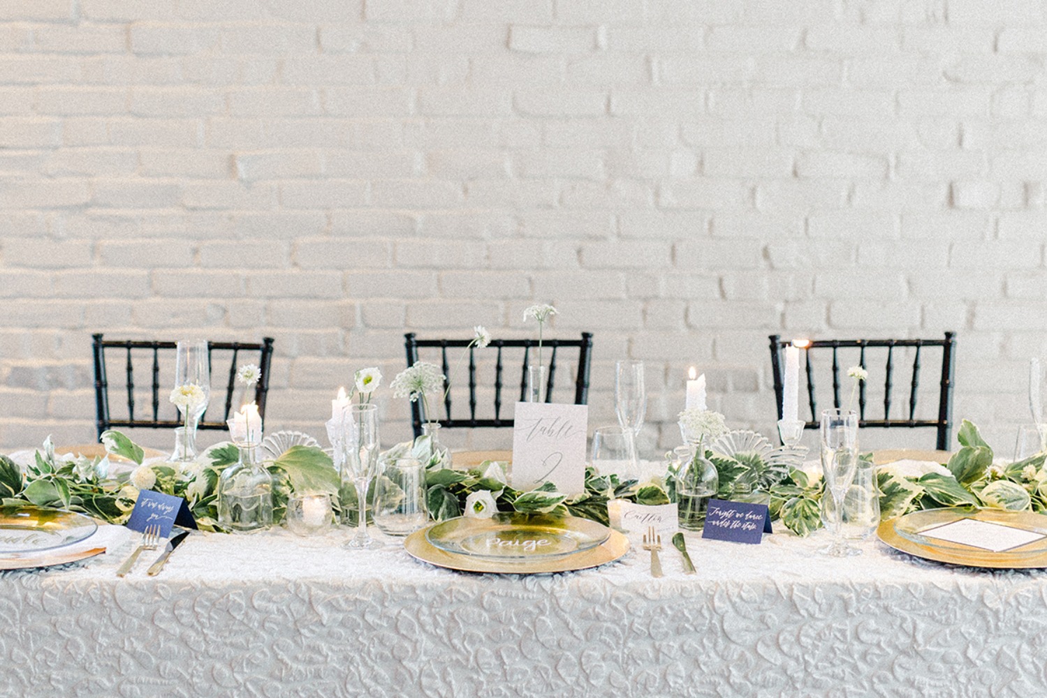 gold and white wedding decor