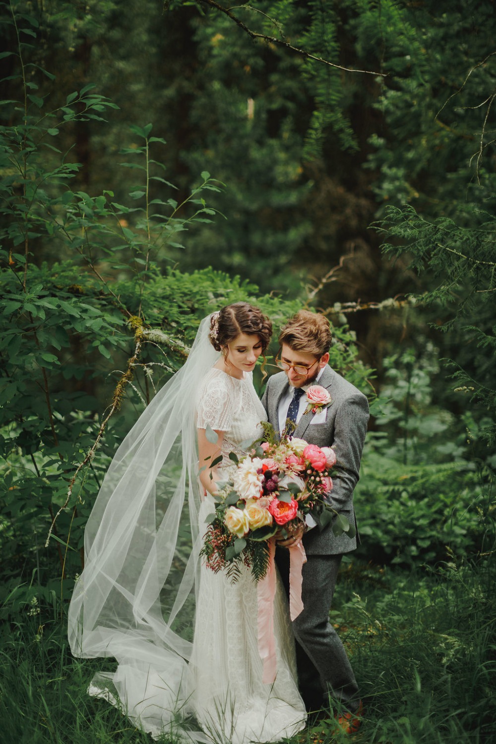 wedding couple photo idea