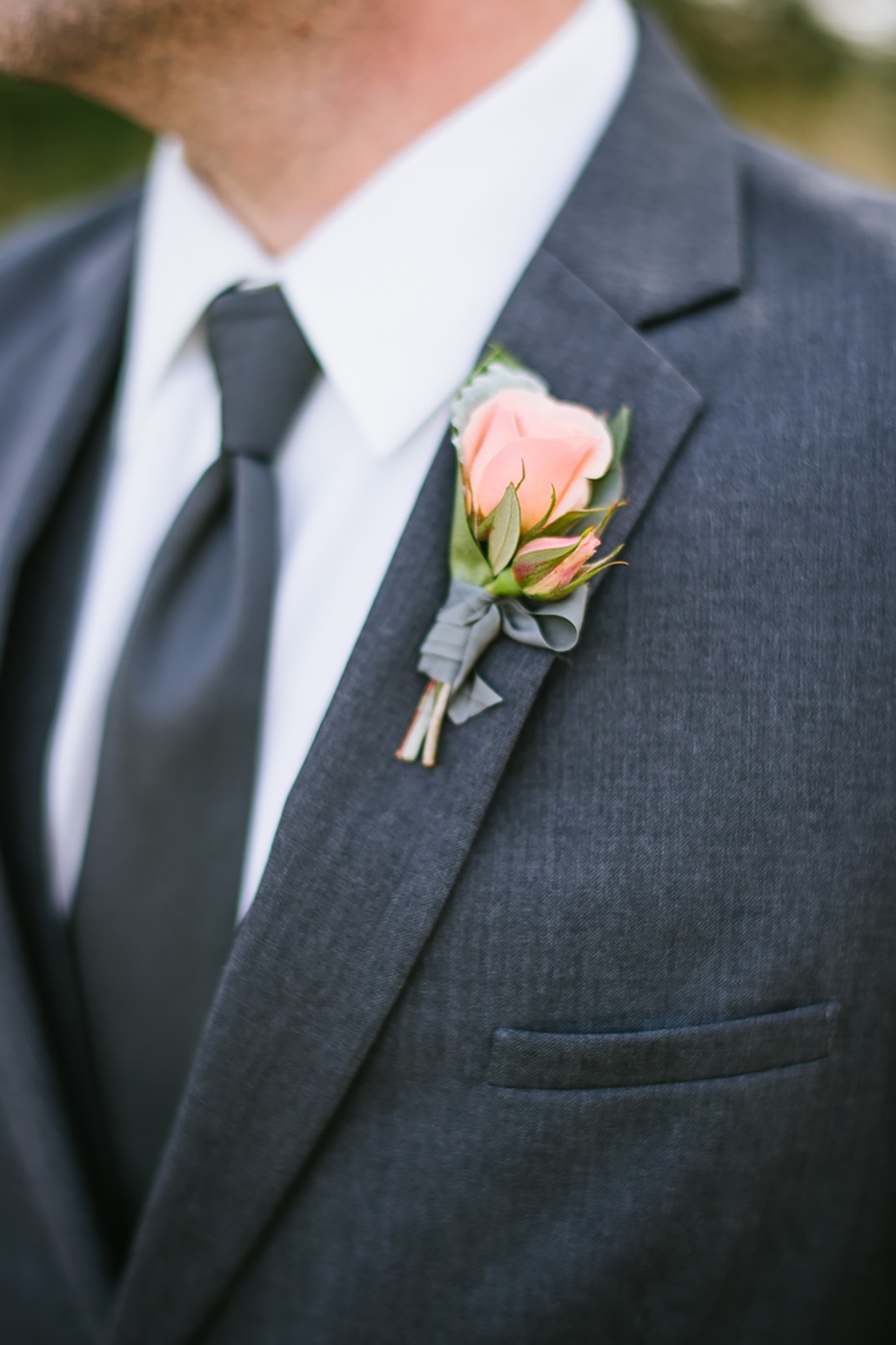 Groom boutonniere