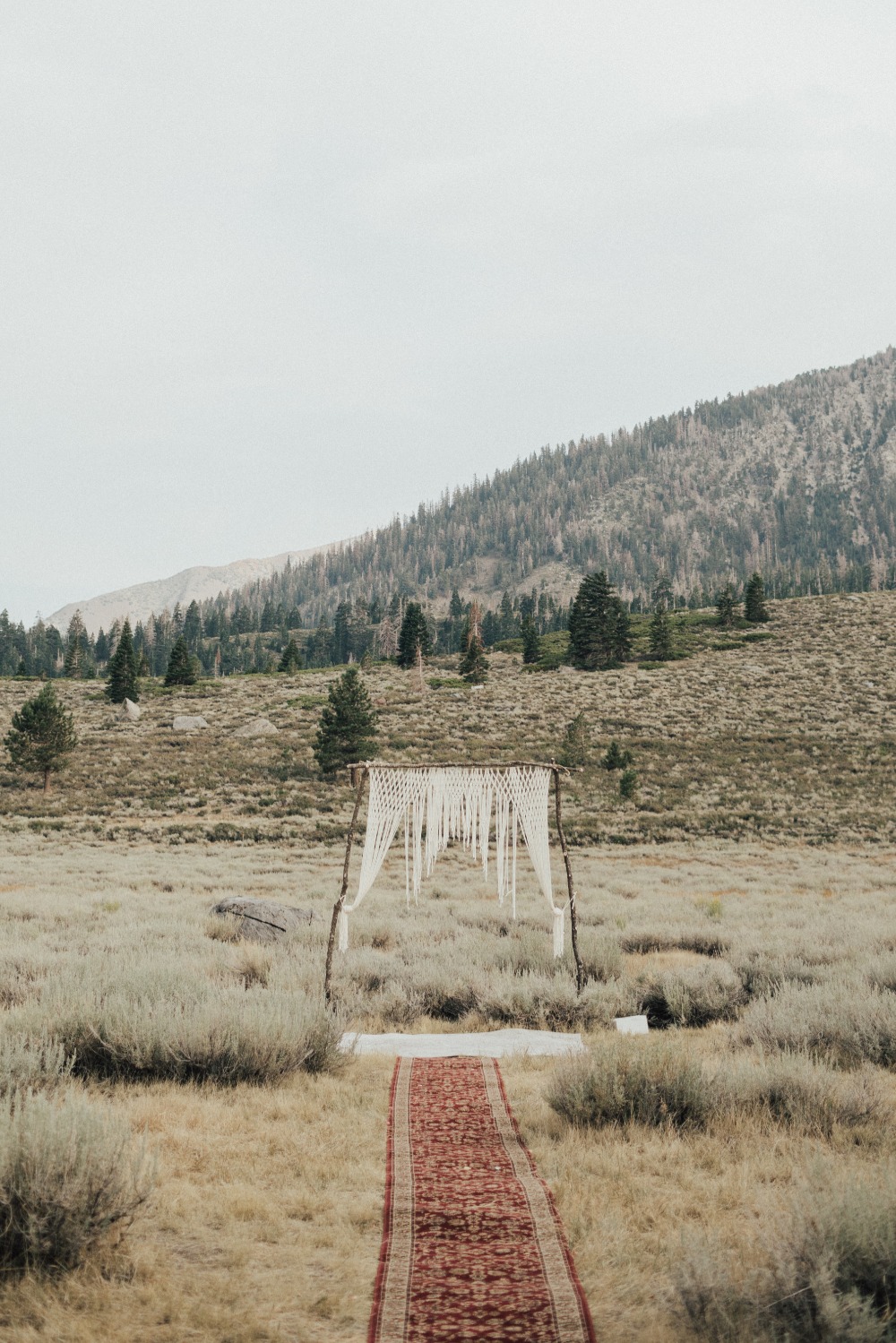 Vintage DIY outdoor ceremony