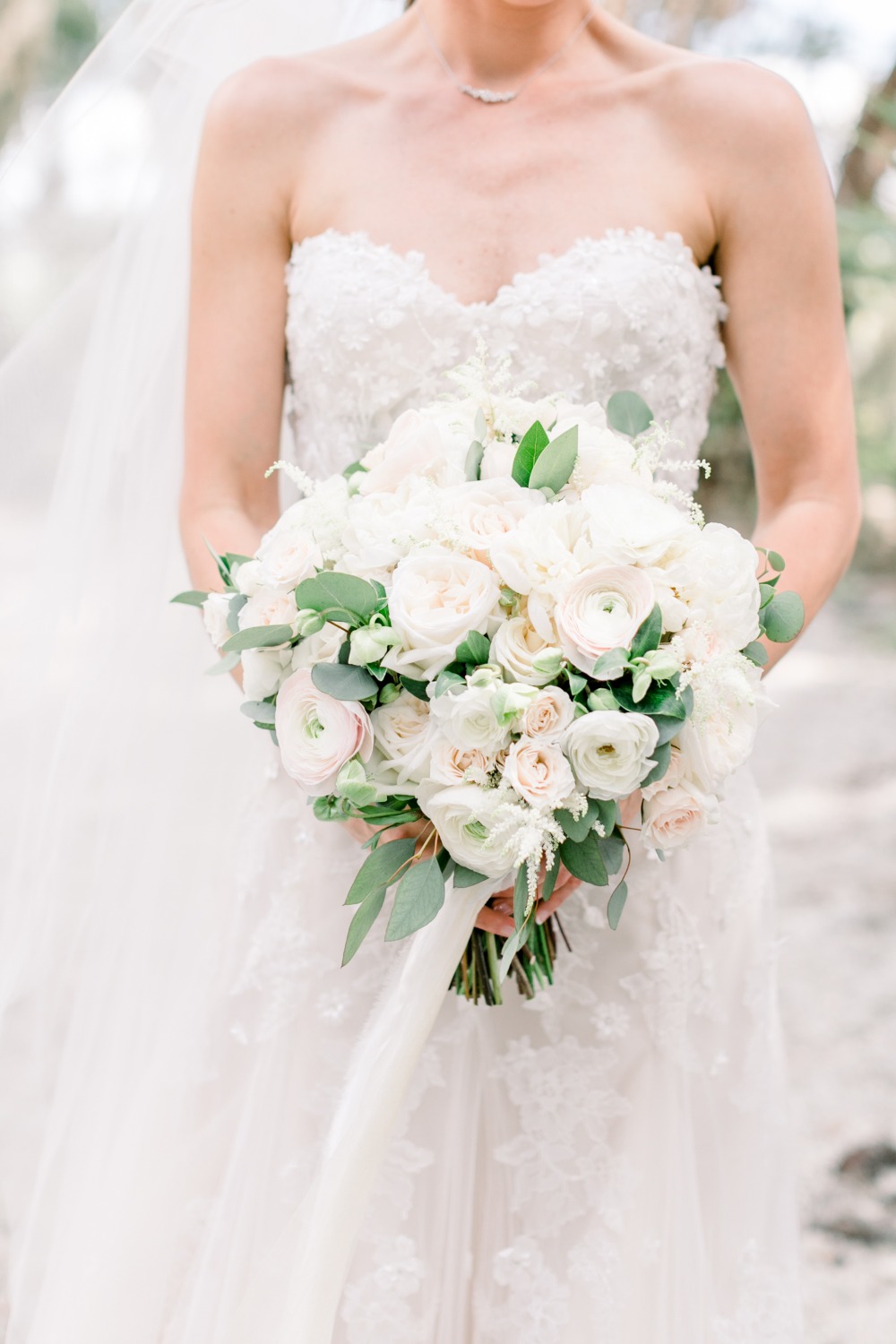 White and green wedding bouquet