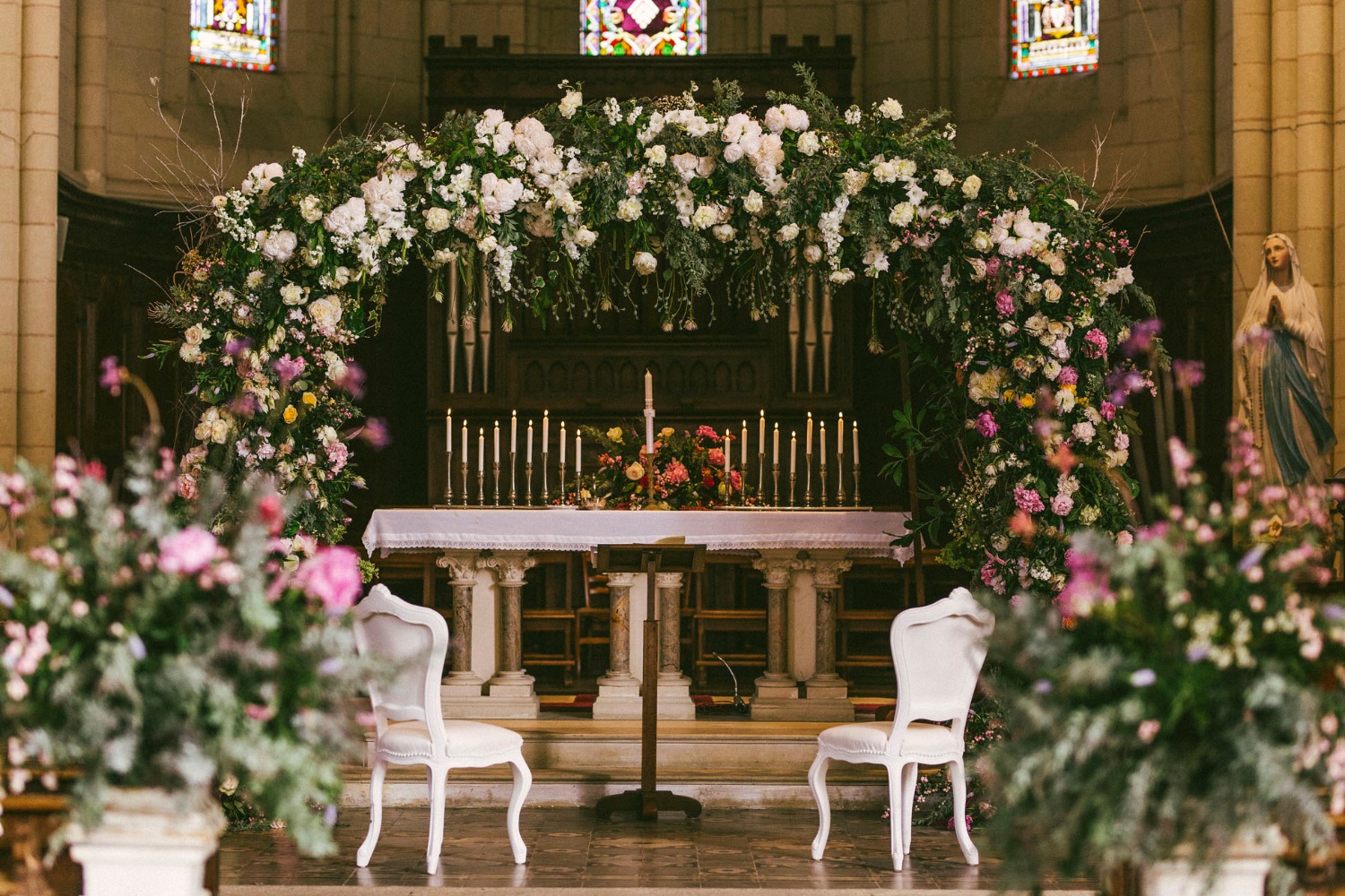 this-castle-wedding-is-mind-blowing