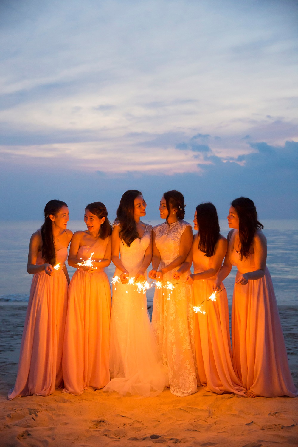 Bridesmaids sparkler photo