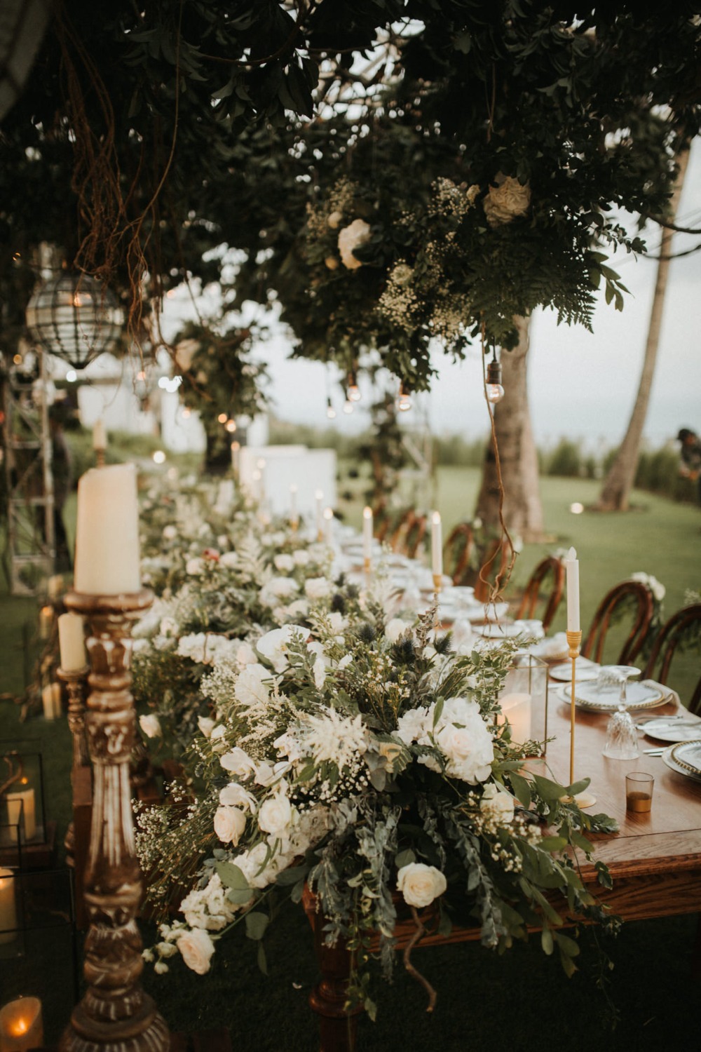 floating floral decor for wedding party table