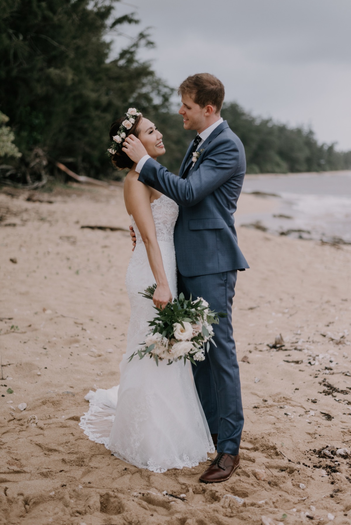 Beautiful Hawaiian wedding