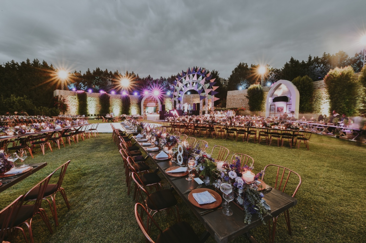 outdoor wedding reception