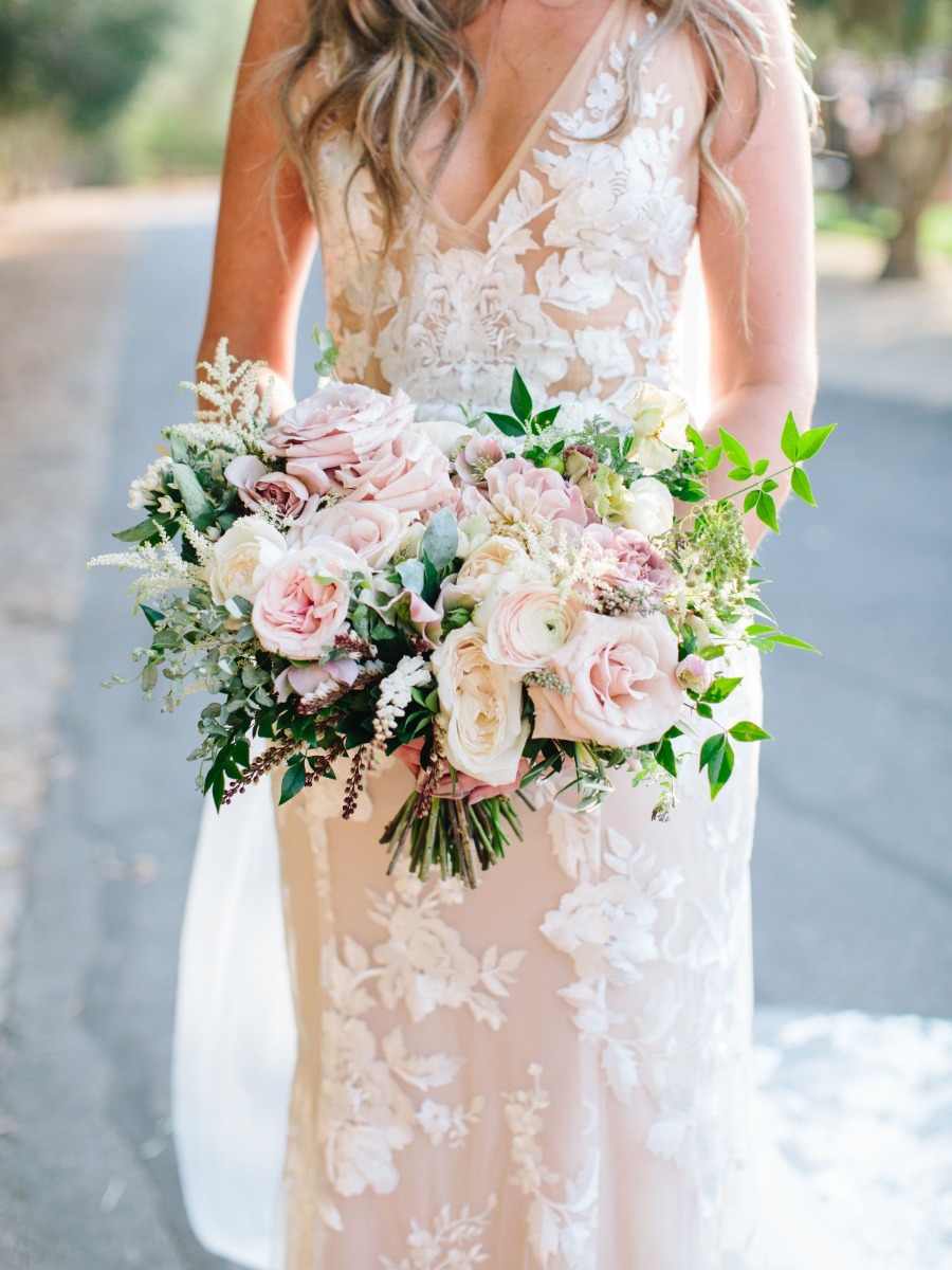 This Rustic Chic Barn Wedding is Totally Romantic