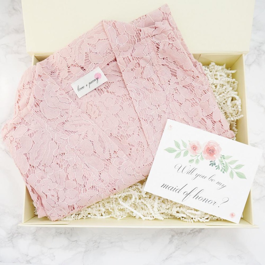 Love+Peony Lace Bridesmaid Robe Gift Box
