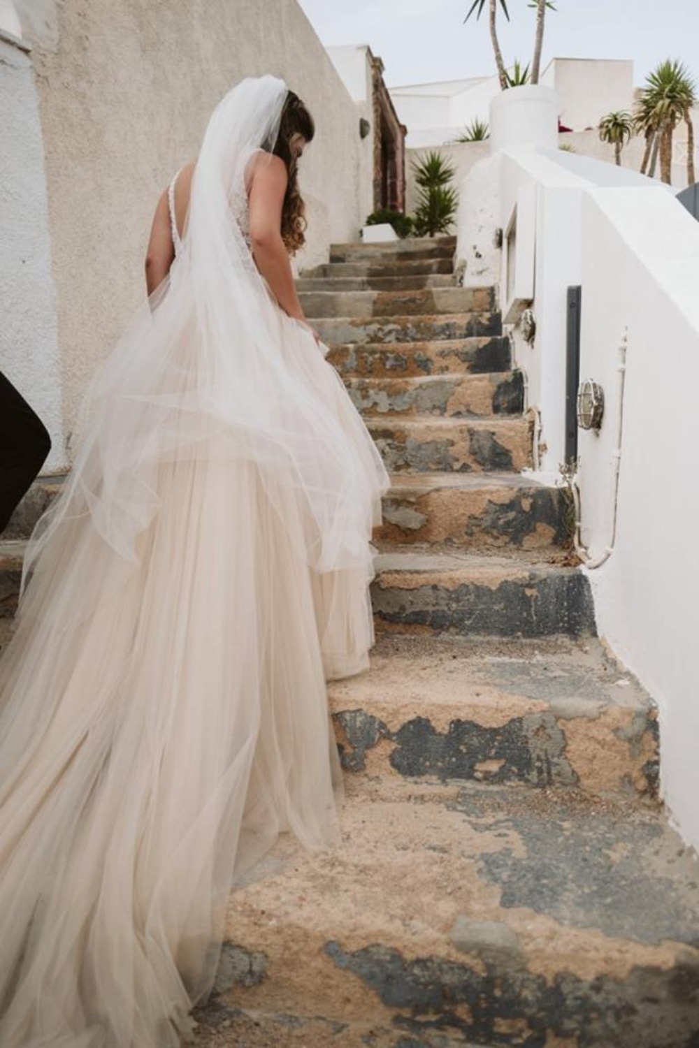 michele-and-chad-elopement-in-santorini