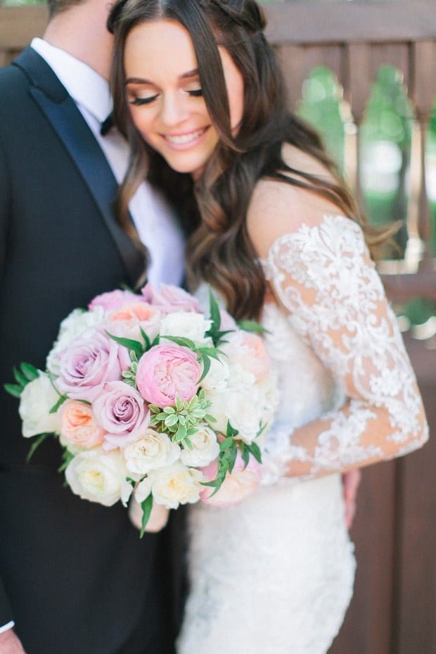 pink and ivory wedding bouquet