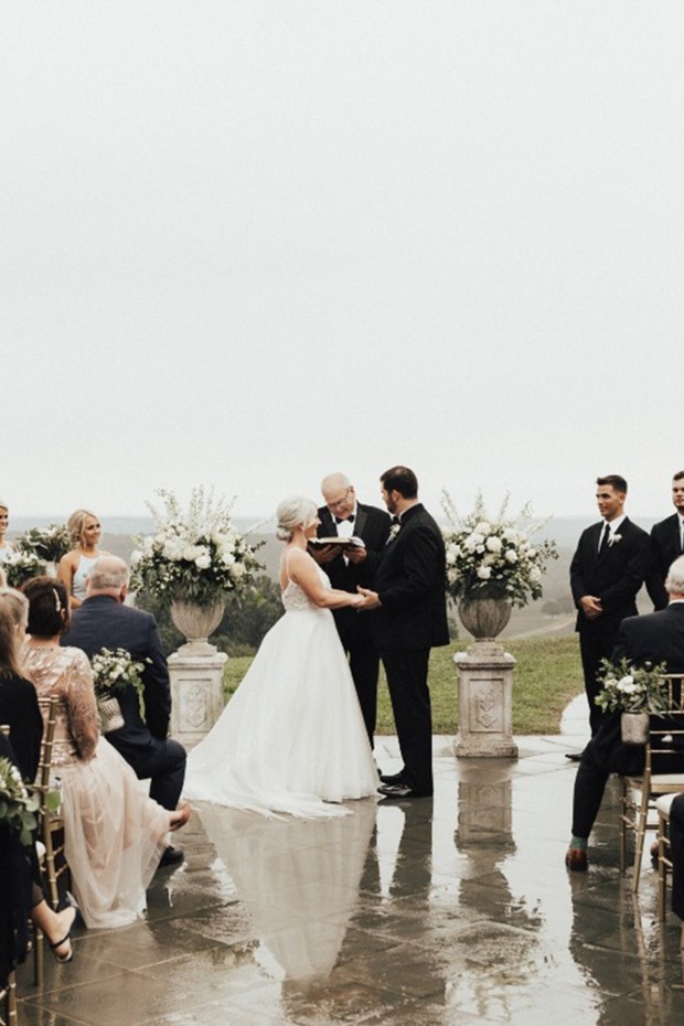 rainy day wedding ceremony