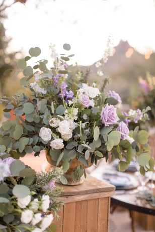 purple and white wedding flowers