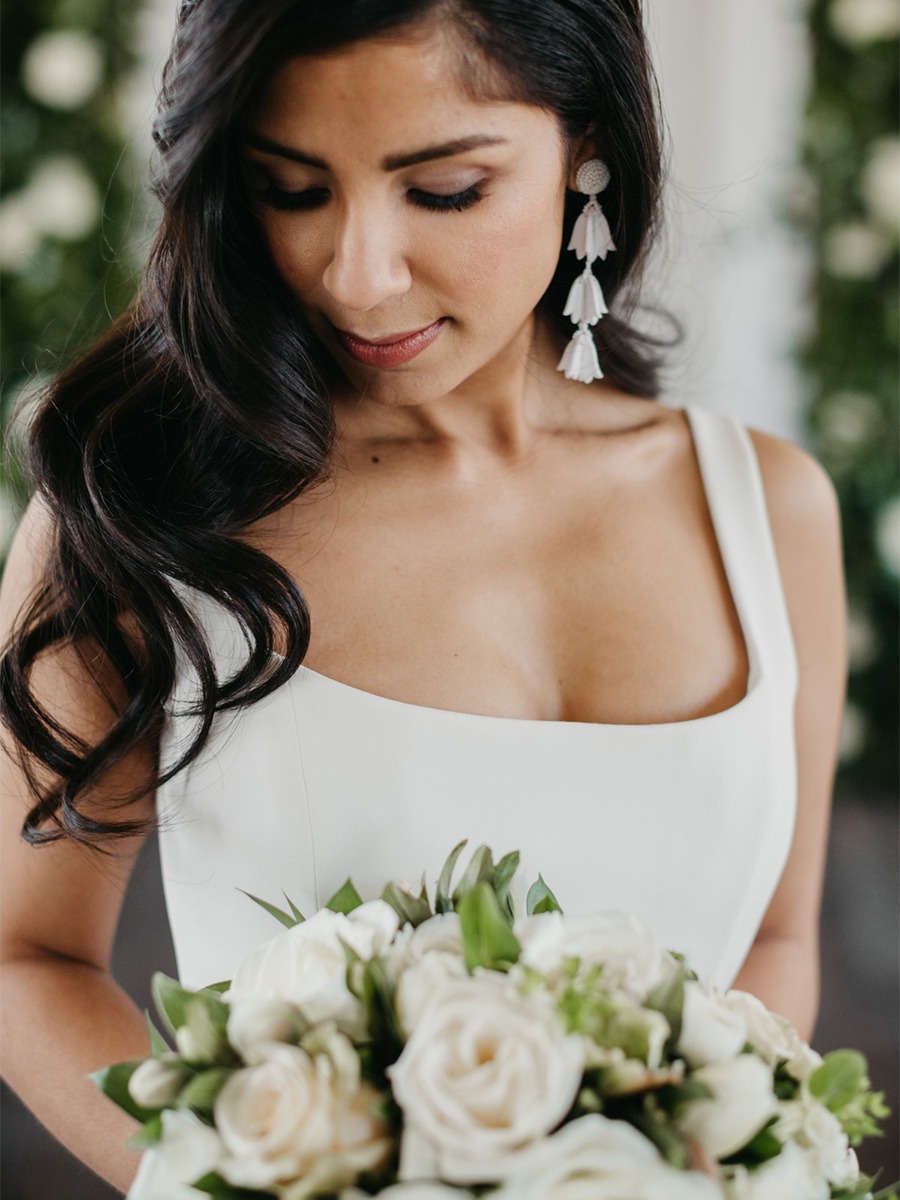How To Fill Your Wedding Day With Flowers