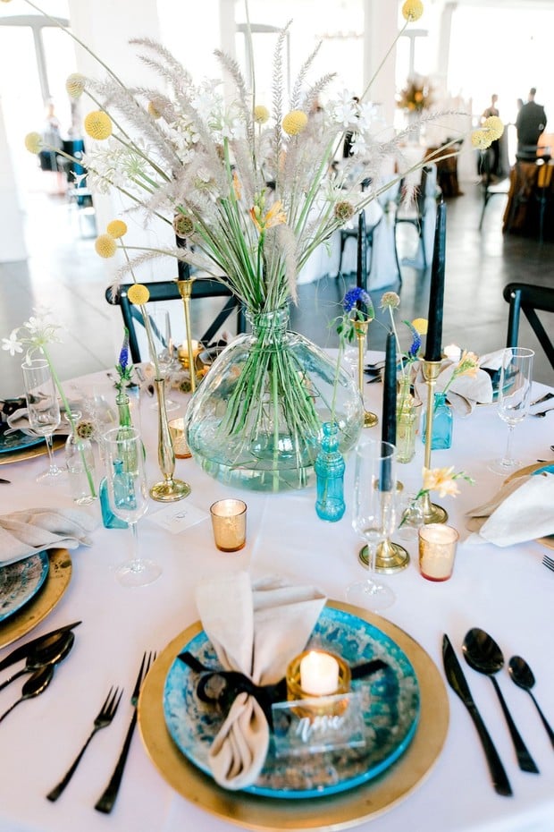 gold and teal wedding table decor