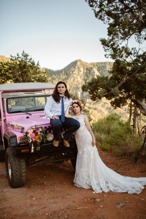 adventurous elopement in Arizona