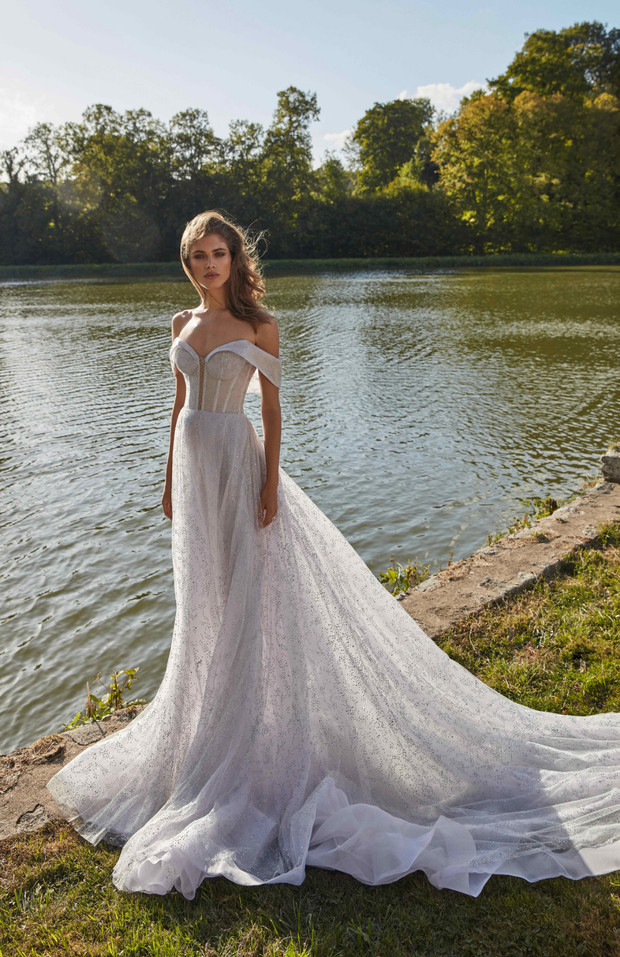 Galia Lahav's Fancy White Collection - Aretha