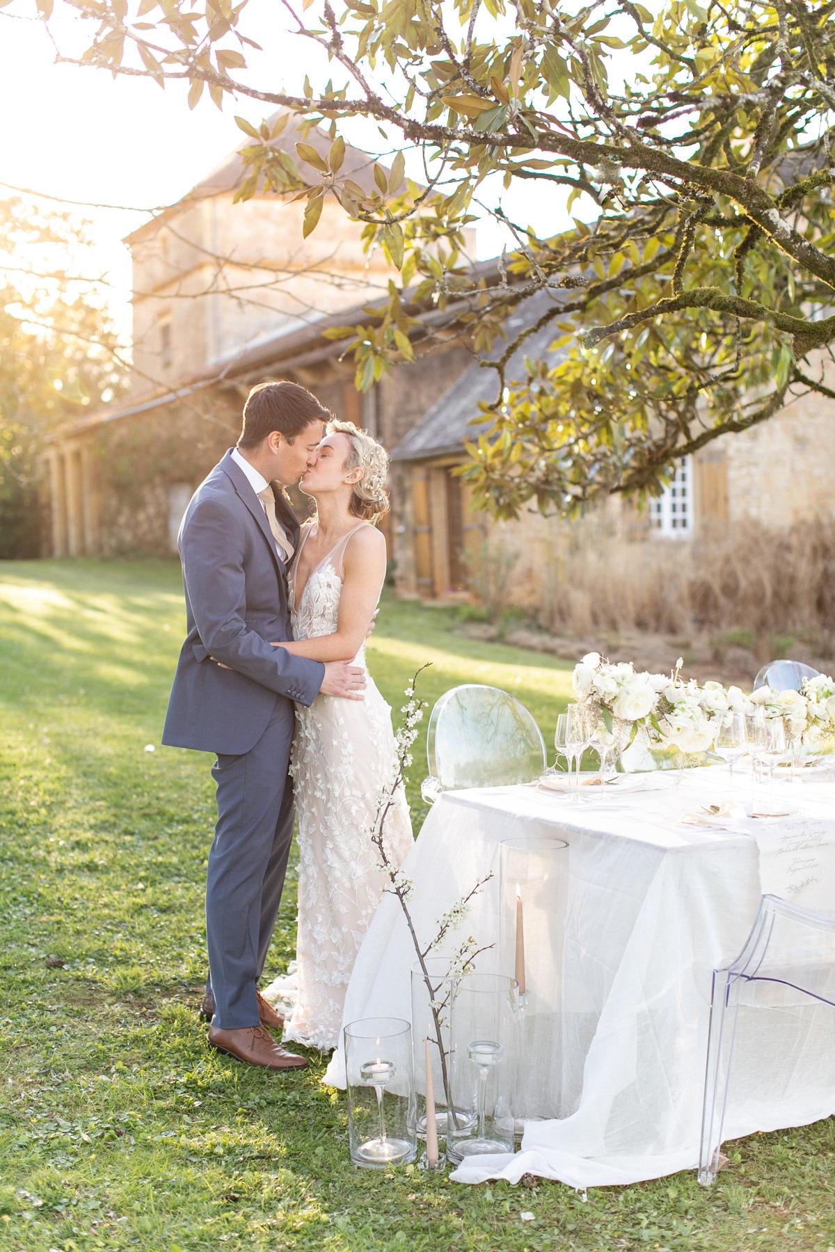 chateau-de-redon-ethereal-spring-wedding