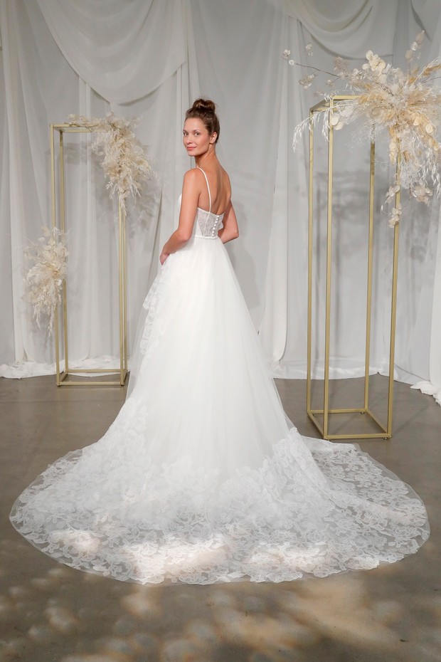 Nouvelle Amsale wedding dress