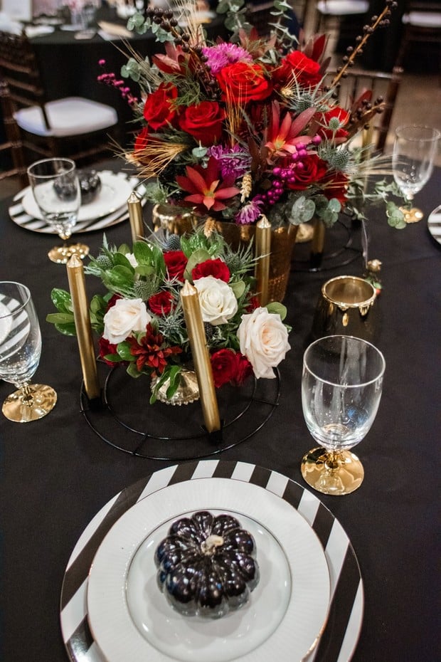 black gold and red wedding table