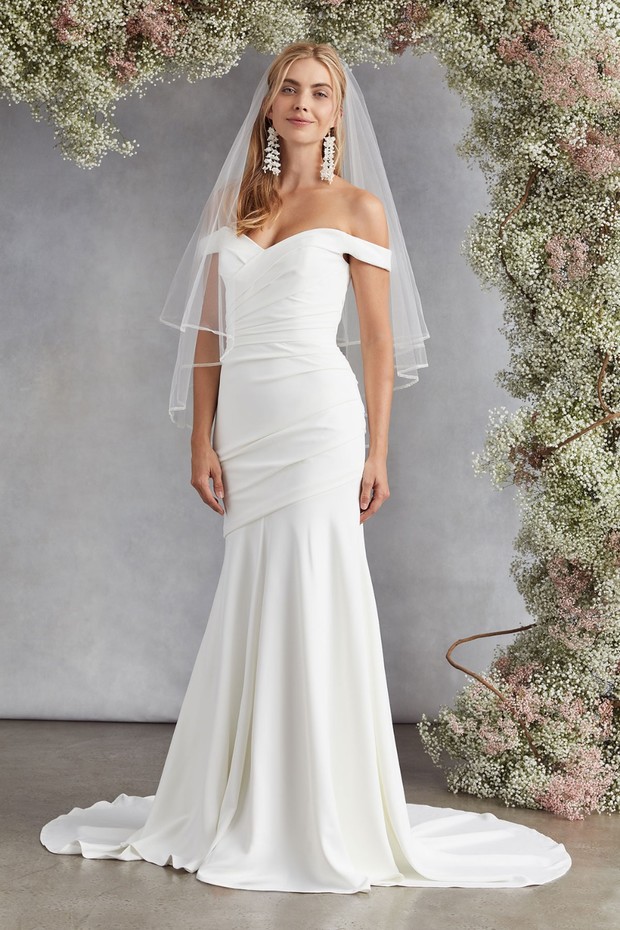 Kelly Faetanini's Fall 2020 Amalfi Bridal Collection