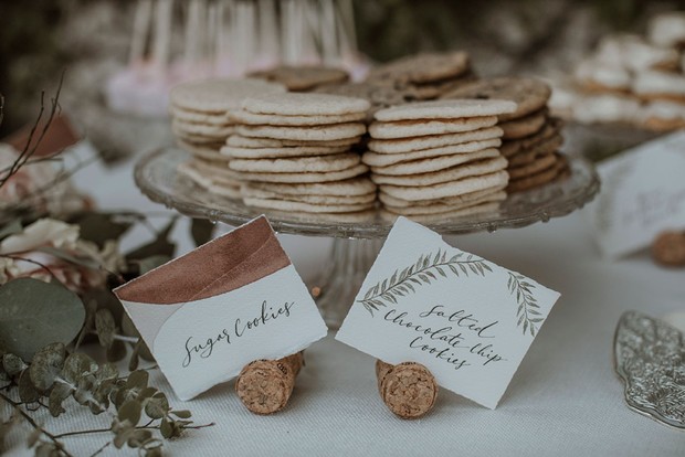 dessert table labels