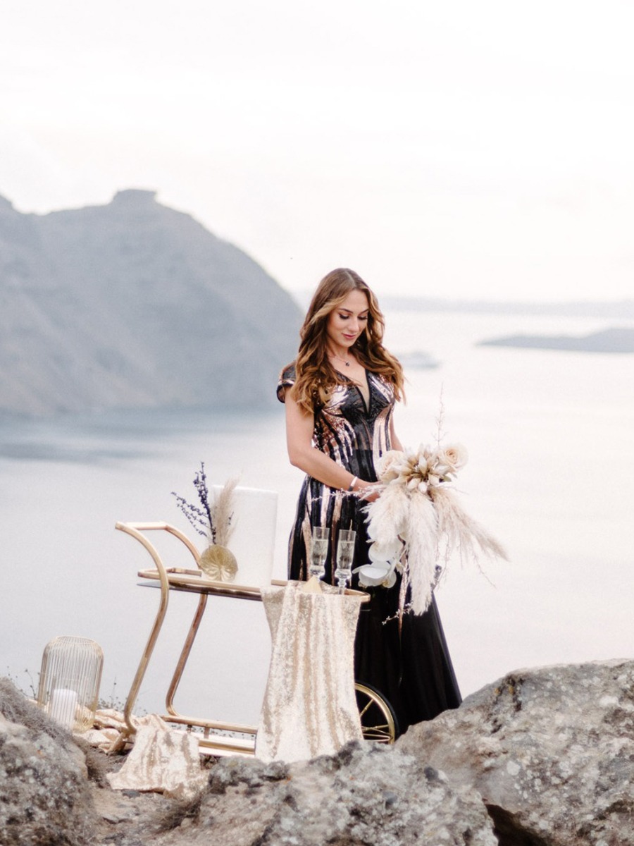 Some Gold And Black Volcanic Wedding Ideas