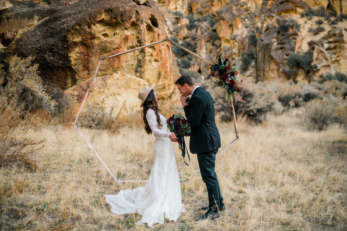 leslie-gulch-valentines-elopement-ssphot