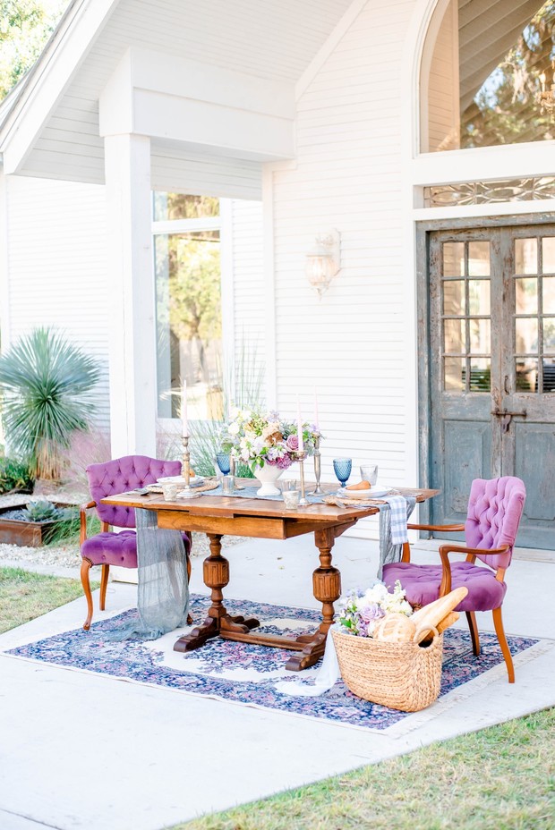 French vintage sweetheart table wedding