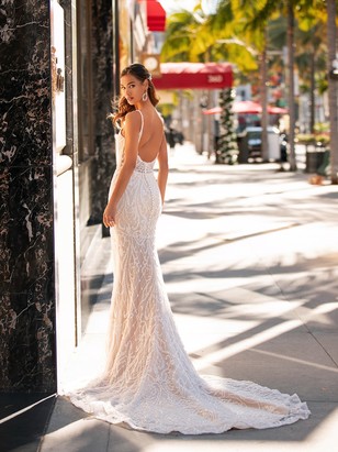 New Moonlight Bridal Couture Is So Glamorous We Literally Cannot