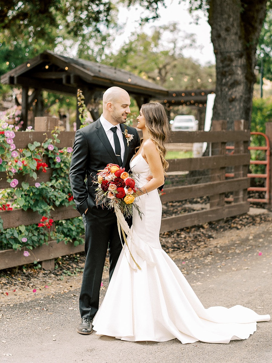 How To Have A Rustic And Yet Glam Wedding