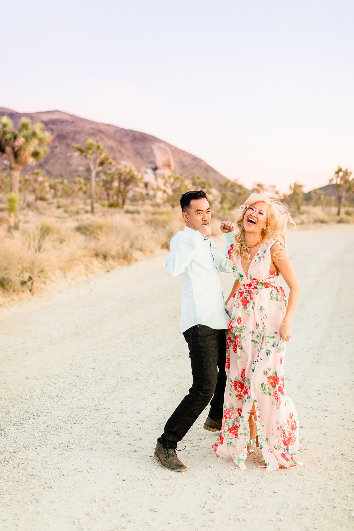 cheersbabephoto-joshuatreeengagement-wed