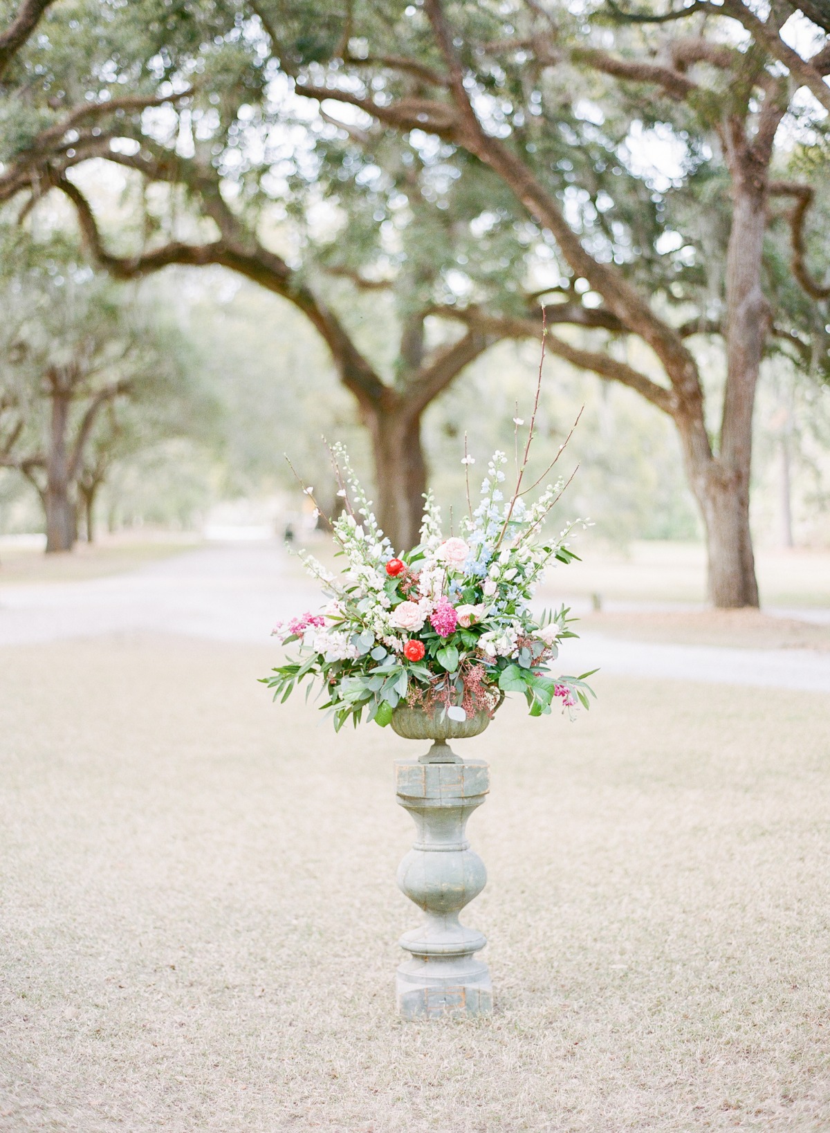 wedding aisle decor