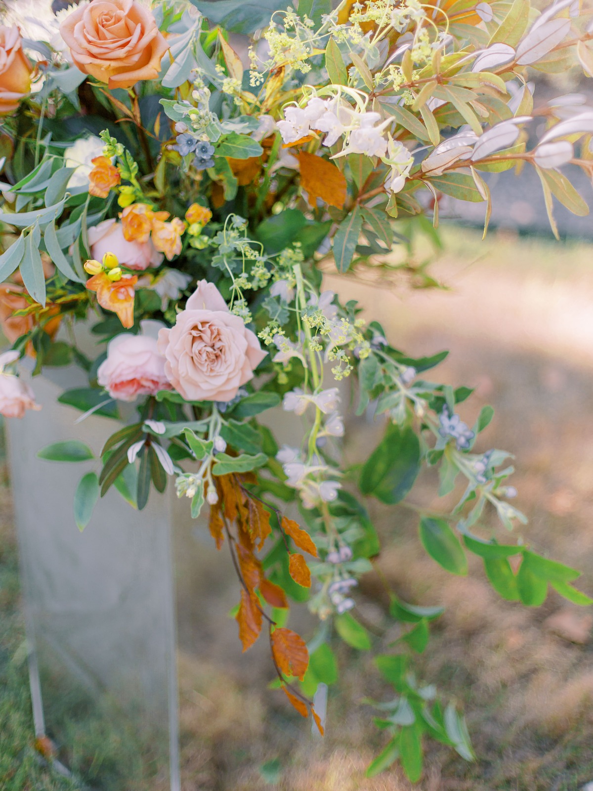 Wedding ceremony decor ideas for fall wedding